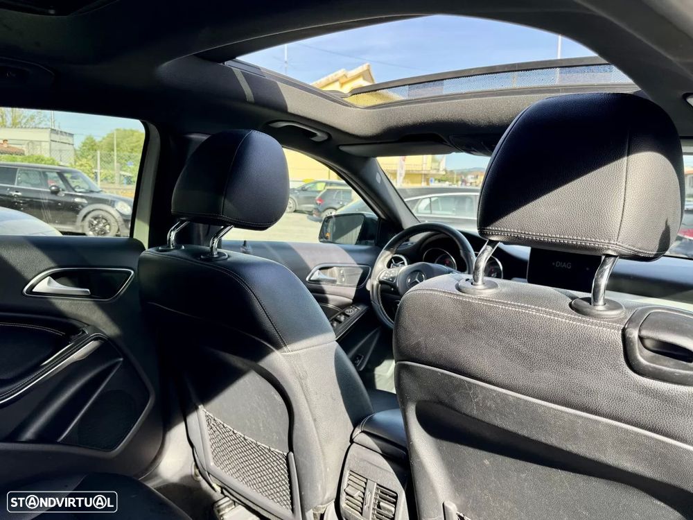 Mercedes-Benz GLA 180 CDI Urban Aut. - 11