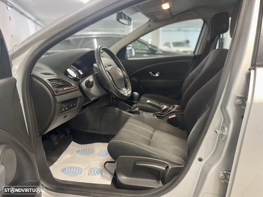 Renault Mégane 1.5 dCi Confort SS - 5