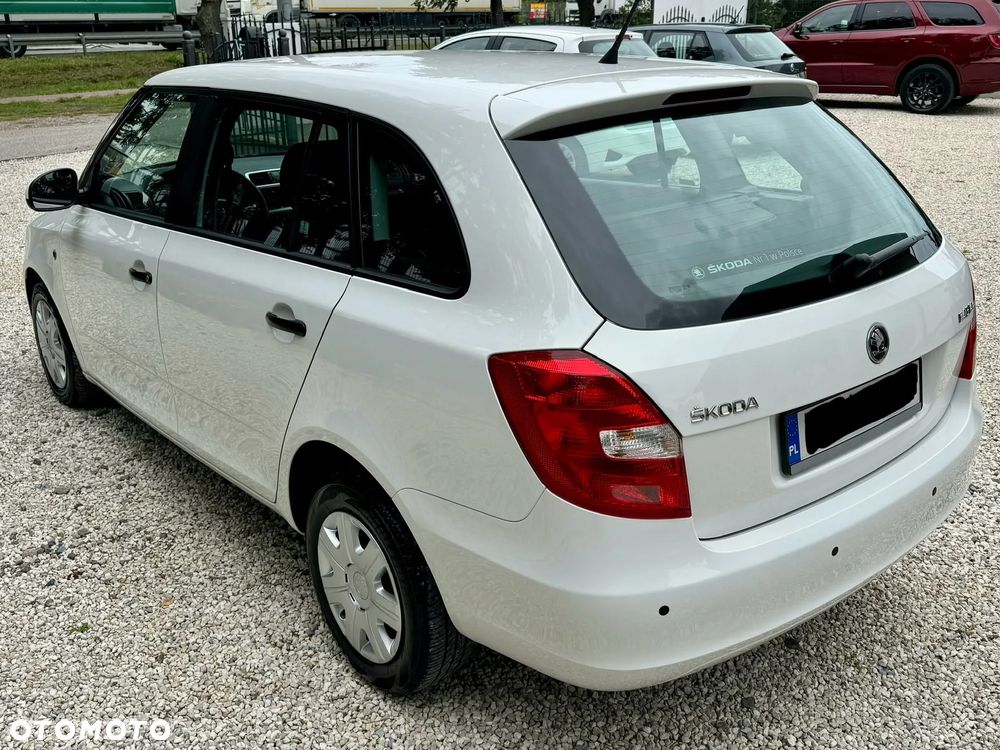 Skoda Fabia - 6