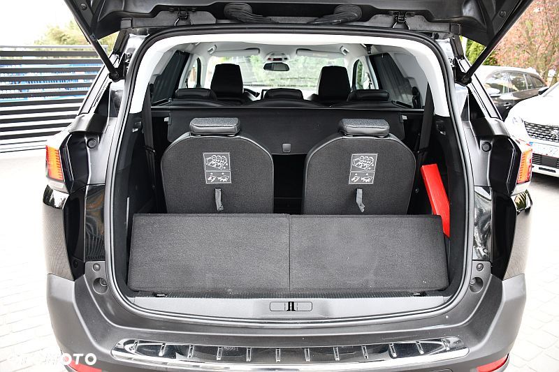 Peugeot 5008 BlueHDi 130 Allure Pack - 26