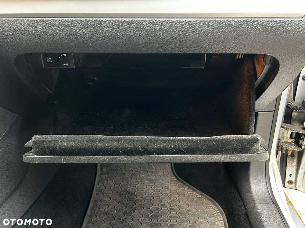 Volkswagen Golf Variant 2.0 TDI Highline - 15
