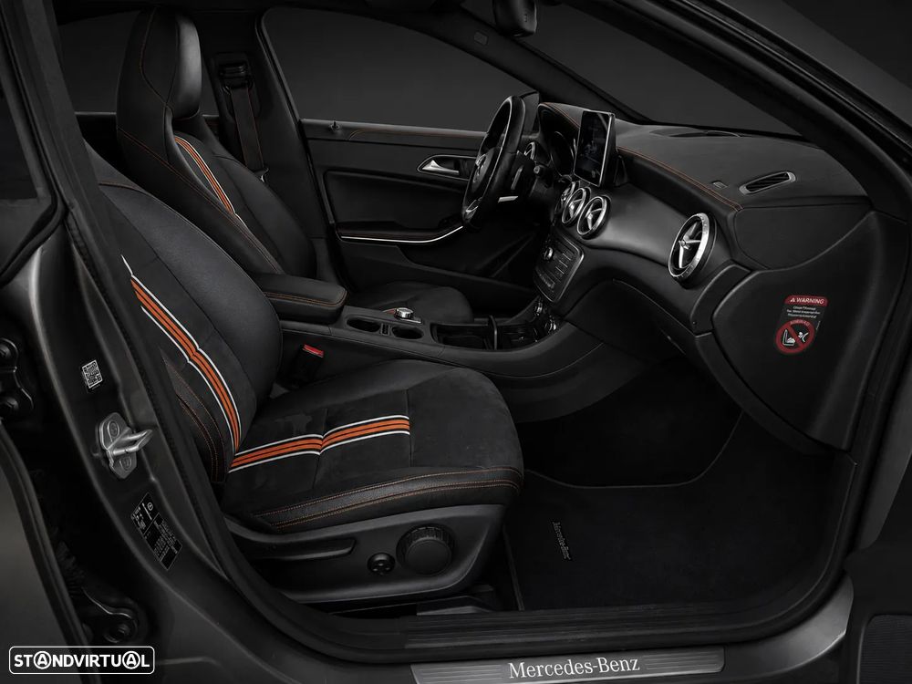 Mercedes-Benz CLA 220 (CDI) d 4Matic 7G-DCT Orange Art Edition - 16
