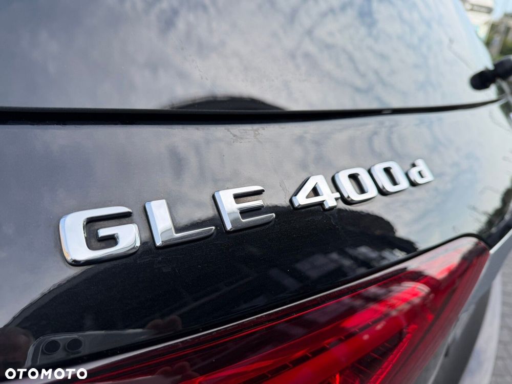 Mercedes-Benz GLE - 16