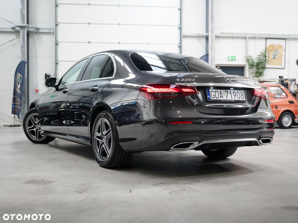 Mercedes-Benz Klasa E 220 d 4-Matic AMG - 5