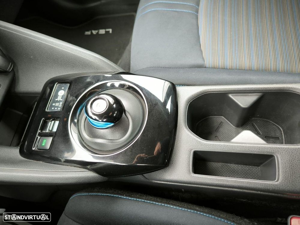 Nissan Leaf 40 kWh N-Connecta - 15
