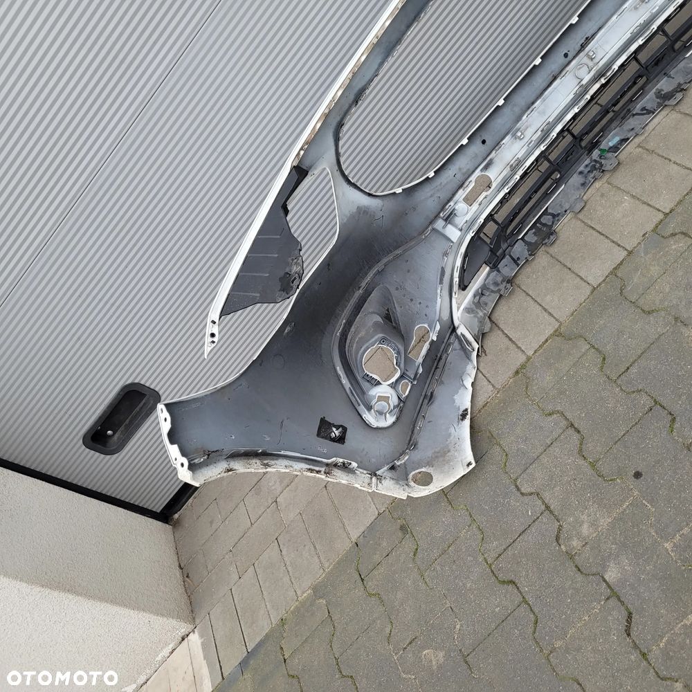 ZDERZAK PRZÓD MERCRDES GLA W 247 - 7