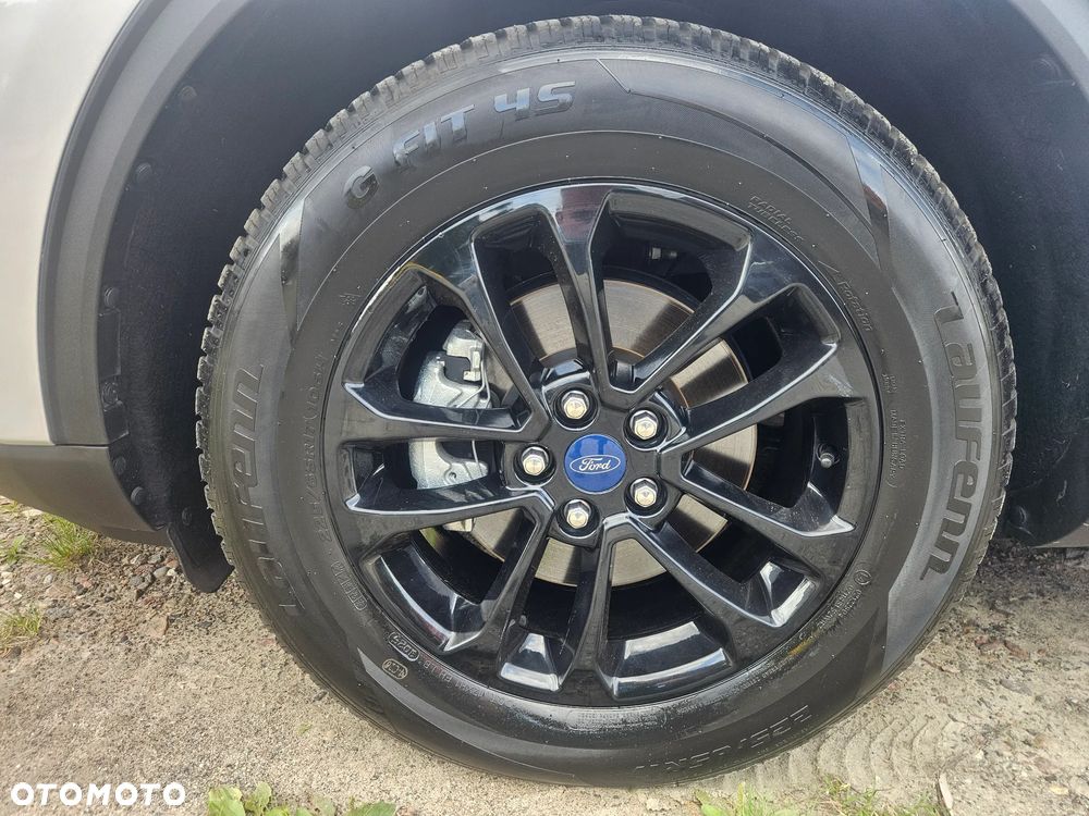 Ford Inny - 18