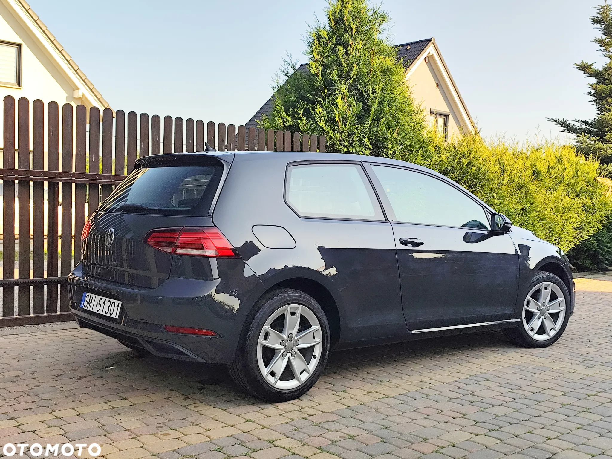 Volkswagen Golf VII 1.0 TSI BMT Trendline - 3