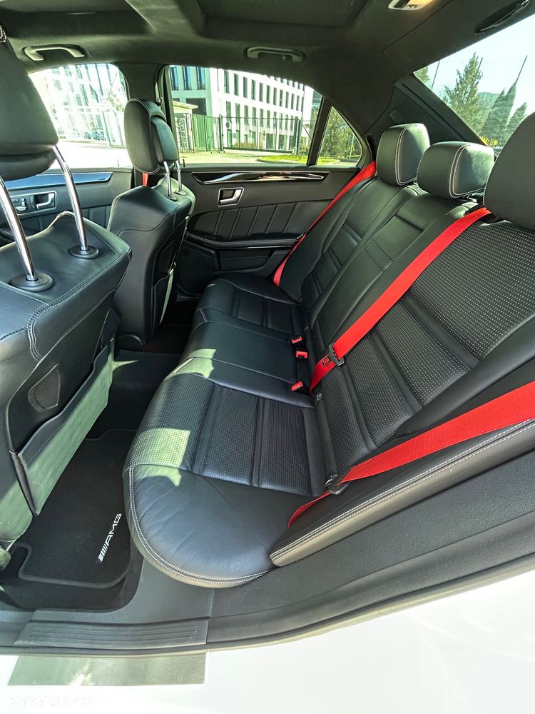 Mercedes-Benz Klasa E - 10