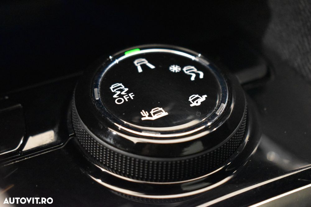 Peugeot 5008 2.0L BlueHDI EAT8 S&S GT - 25