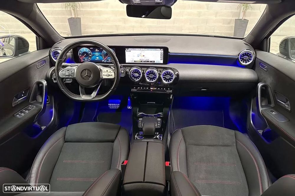 Mercedes-Benz A 250 Limousine e 8G-DCT AMG Line - 12