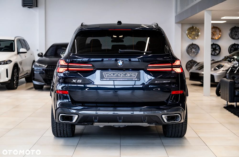 BMW X5 xDrive30d mHEV - 13