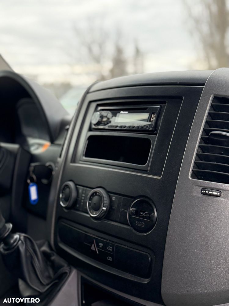 Mercedes-Benz SPRINTER - 10