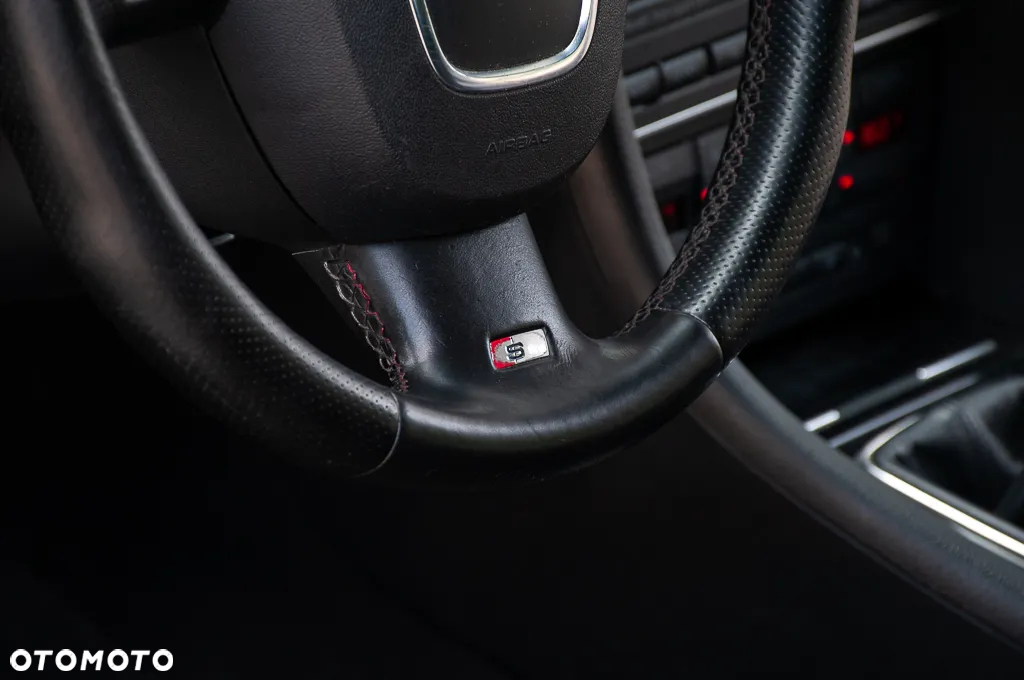 Audi A4 Avant 2.0 TDI DPF - 38