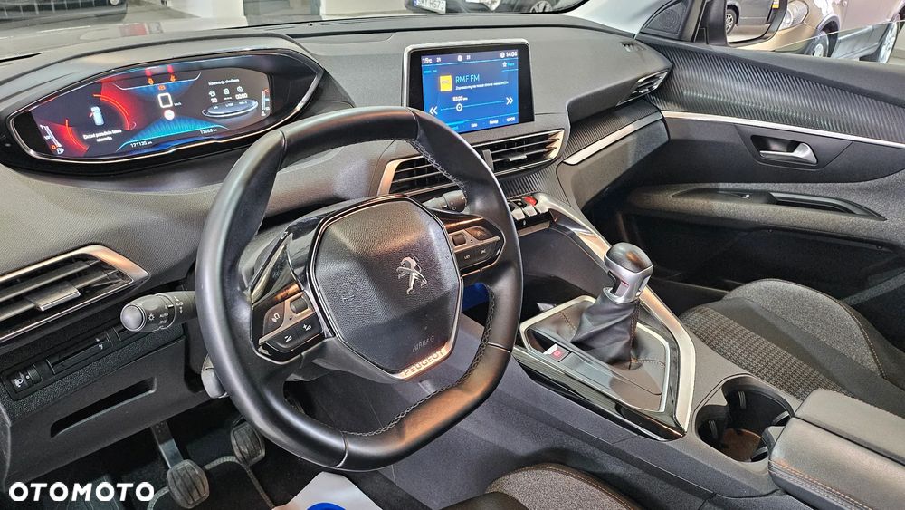 Peugeot 3008 1.2 PureTech Active S&S - 23