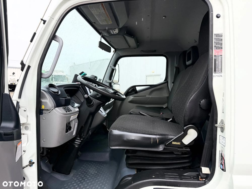 FUSO CANTER / MITSUBISHI / WINDA / SALON PL - 10