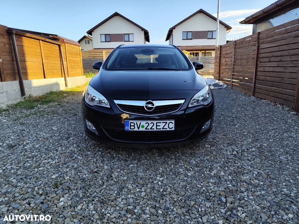 Opel Astra 1.3 CDTI DPF ecoFLEX Sports Tourer Design Edition - 3