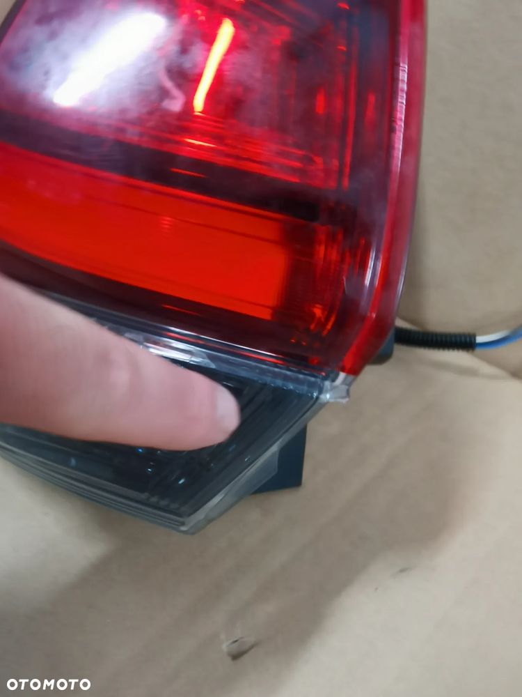NISSAN X-TRAIL T32 LIFT LAMPA TYŁ TYLNA LEWA - 2