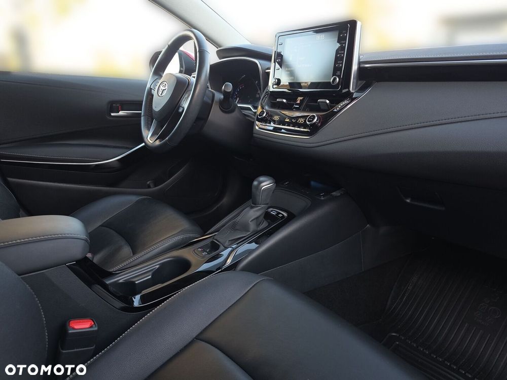 Toyota Corolla 1.8 Hybrid Executive - 11