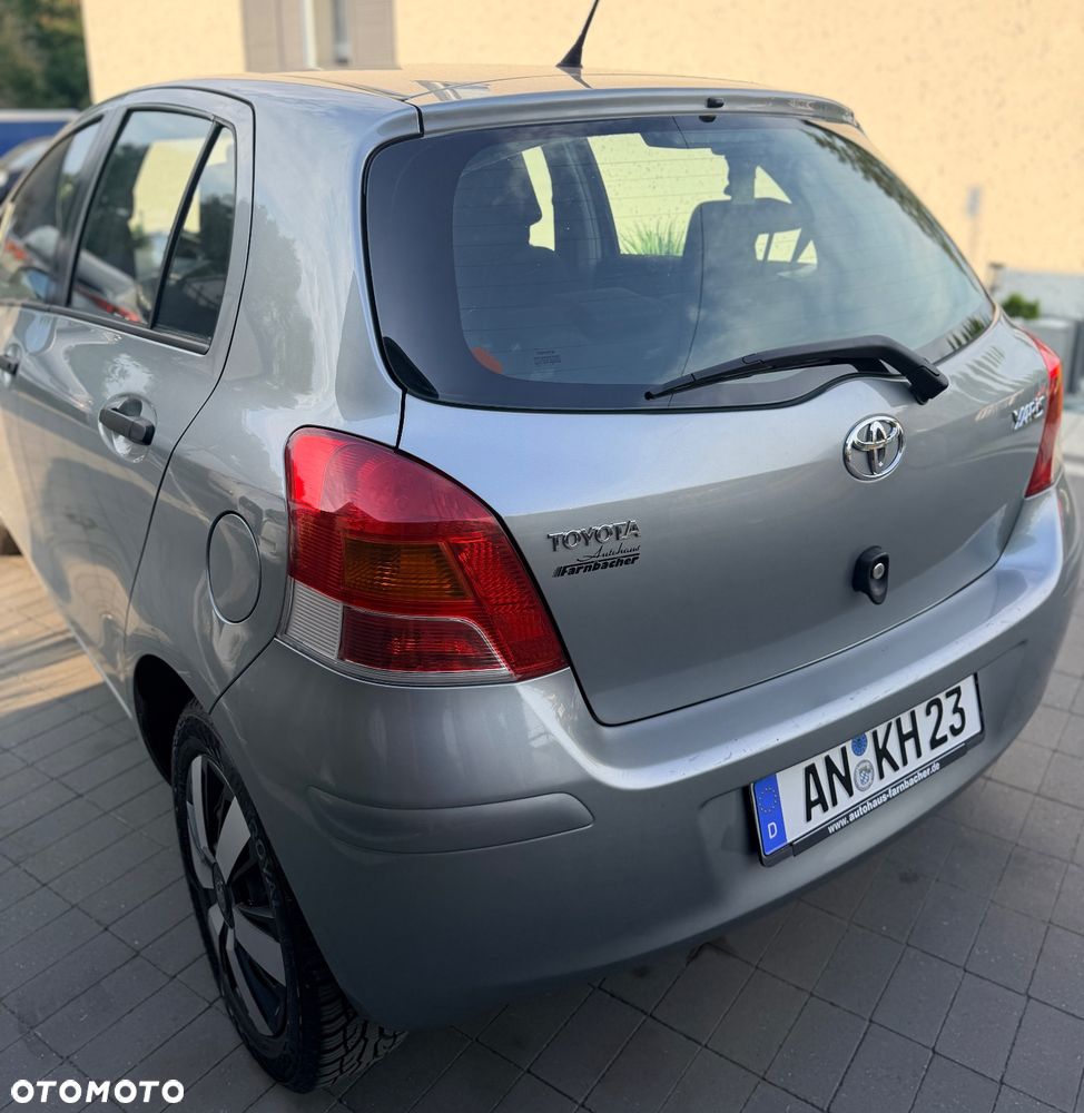 Toyota Yaris 1.0 VVT-i Cool Edition - 38