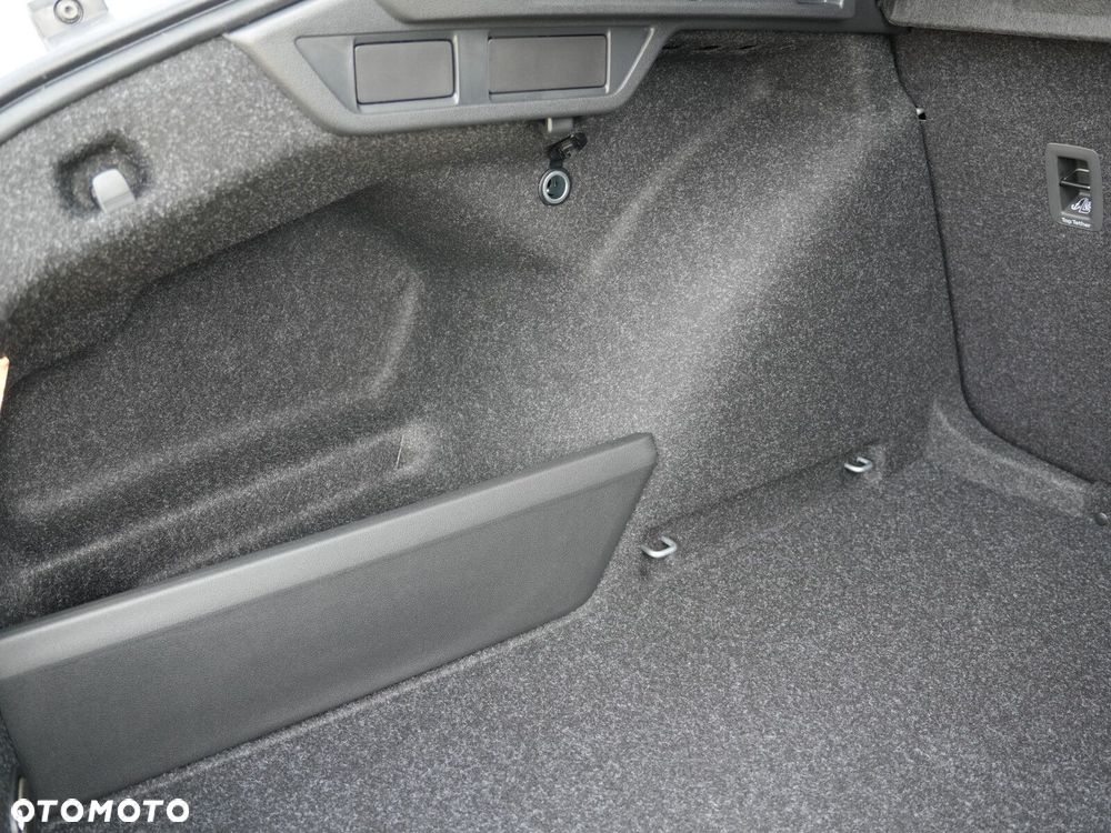 Skoda Octavia 1.5 TSI mHEV Drive Essence DSG - 17