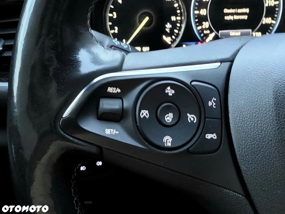 Opel Insignia 2.0 CDTI Business Elegance S&S - 26