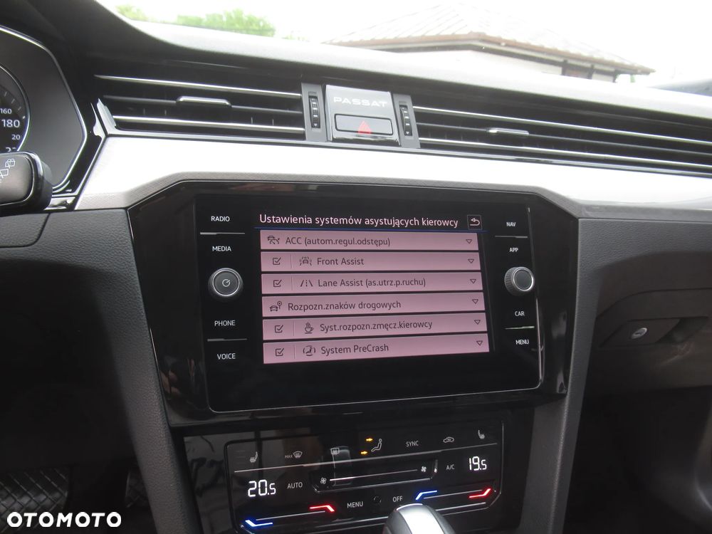 Volkswagen Passat 1.5 TSI EVO Business DSG - 22