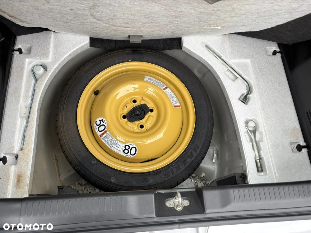 Suzuki Swift 1.2 Dualjet SHVS Premium CVT - 18