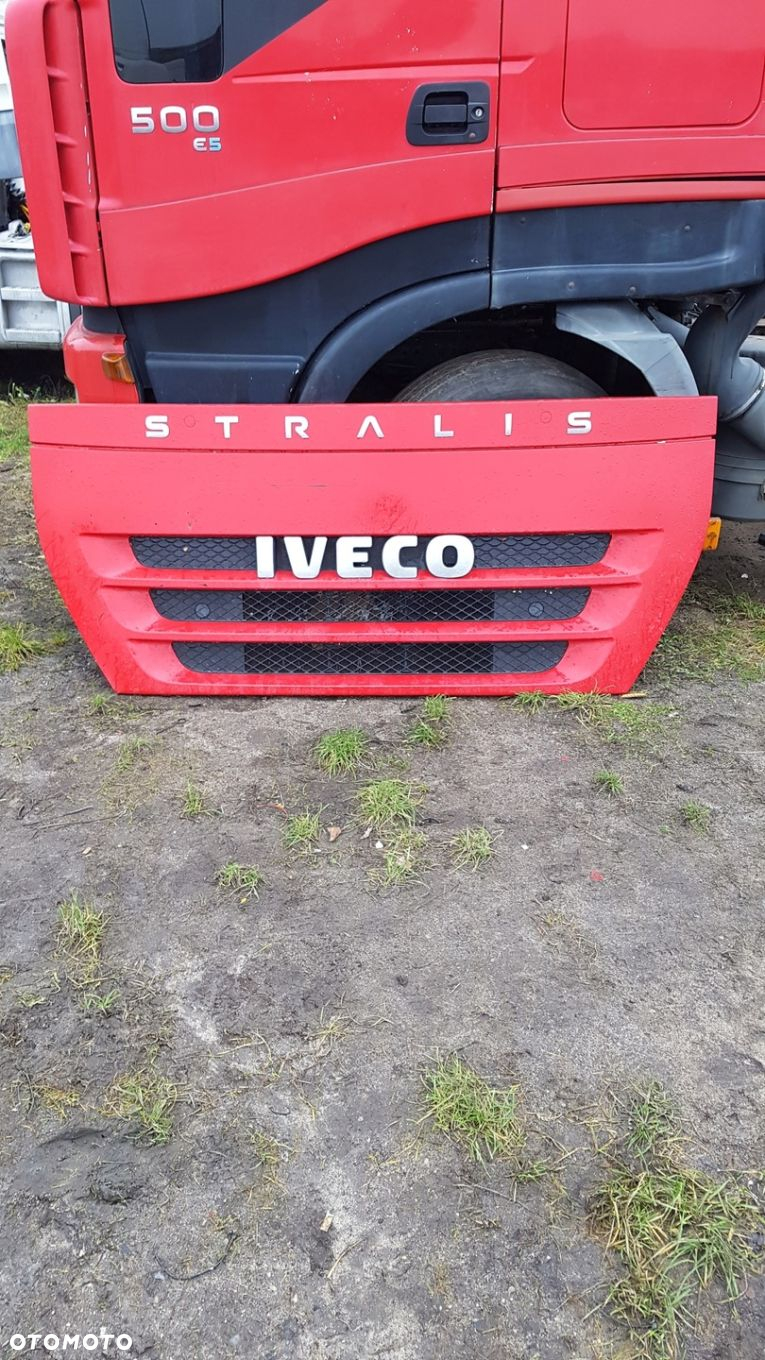 MASKA ATRAPA GRILL KOMPLETNA IVECO STRALIS EURO 5 - 5