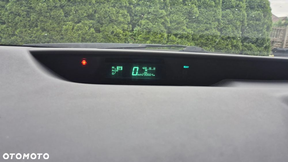Toyota Prius 1.5 VVT-i Sol - 13