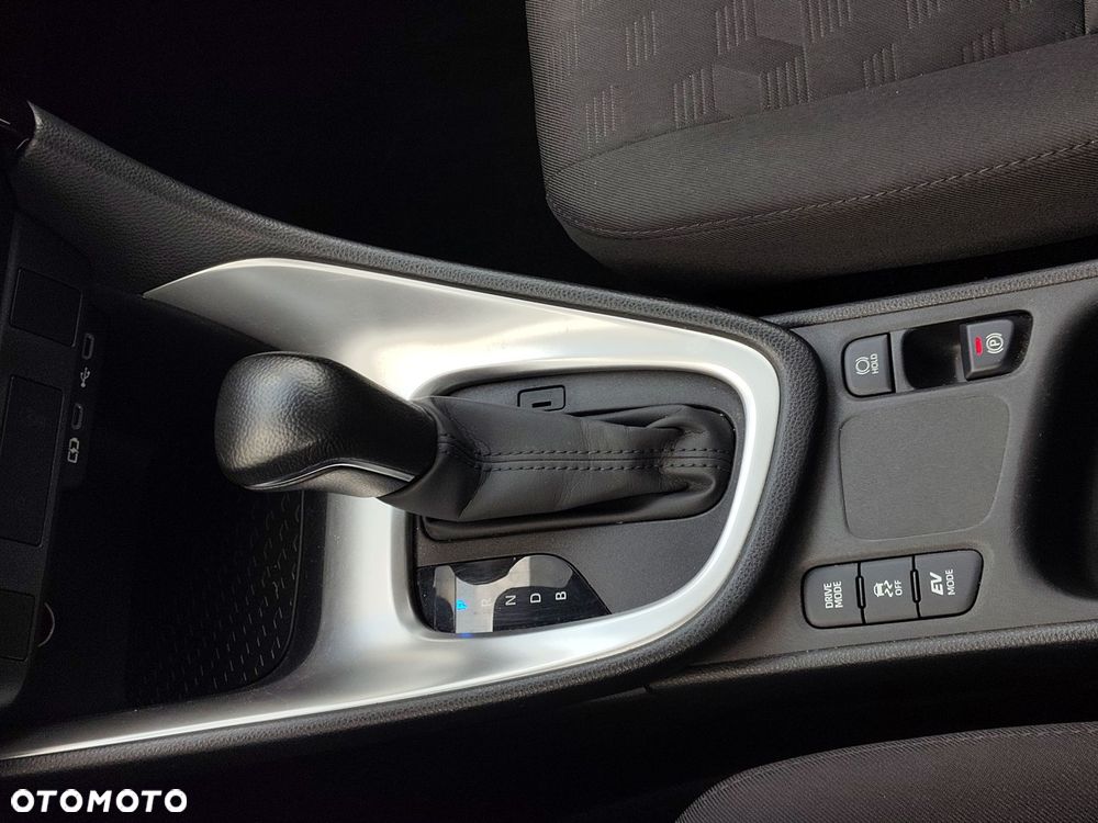 Toyota Yaris - 18