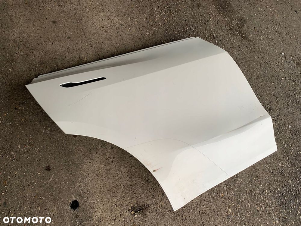 TESLA MODEL Y DRZWI TYLNE TYŁ PRAWY - 3
