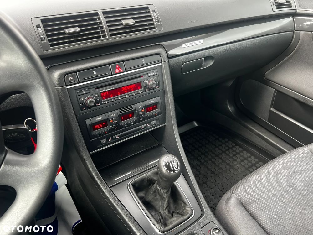 Audi A4 Limousine 1.8 T quattro - 16