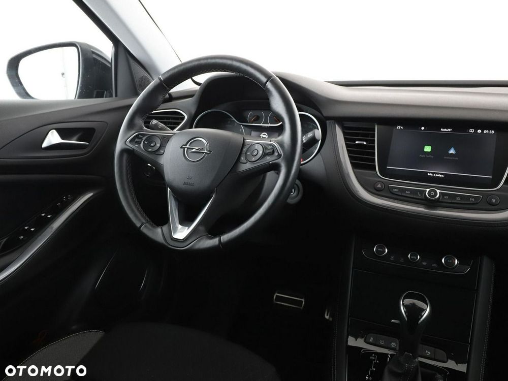 Opel Grandland X 1.6 T Innovation S&S - 17