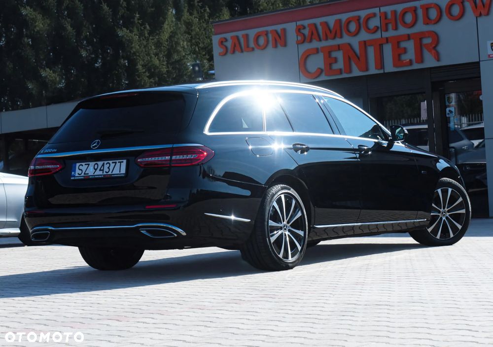 Mercedes-Benz Klasa E 300 de 9G-TRONIC Exclusive - 31