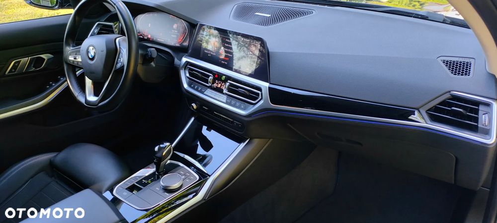 BMW Seria 3 320d Sport Line Shadow sport - 10