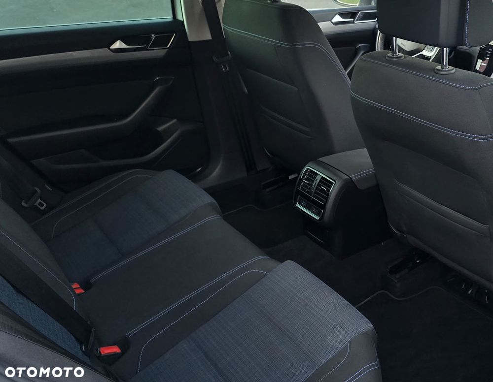 Volkswagen Passat Variant 1.4 TSI Plug-In-Hybrid DSG GTE - 22