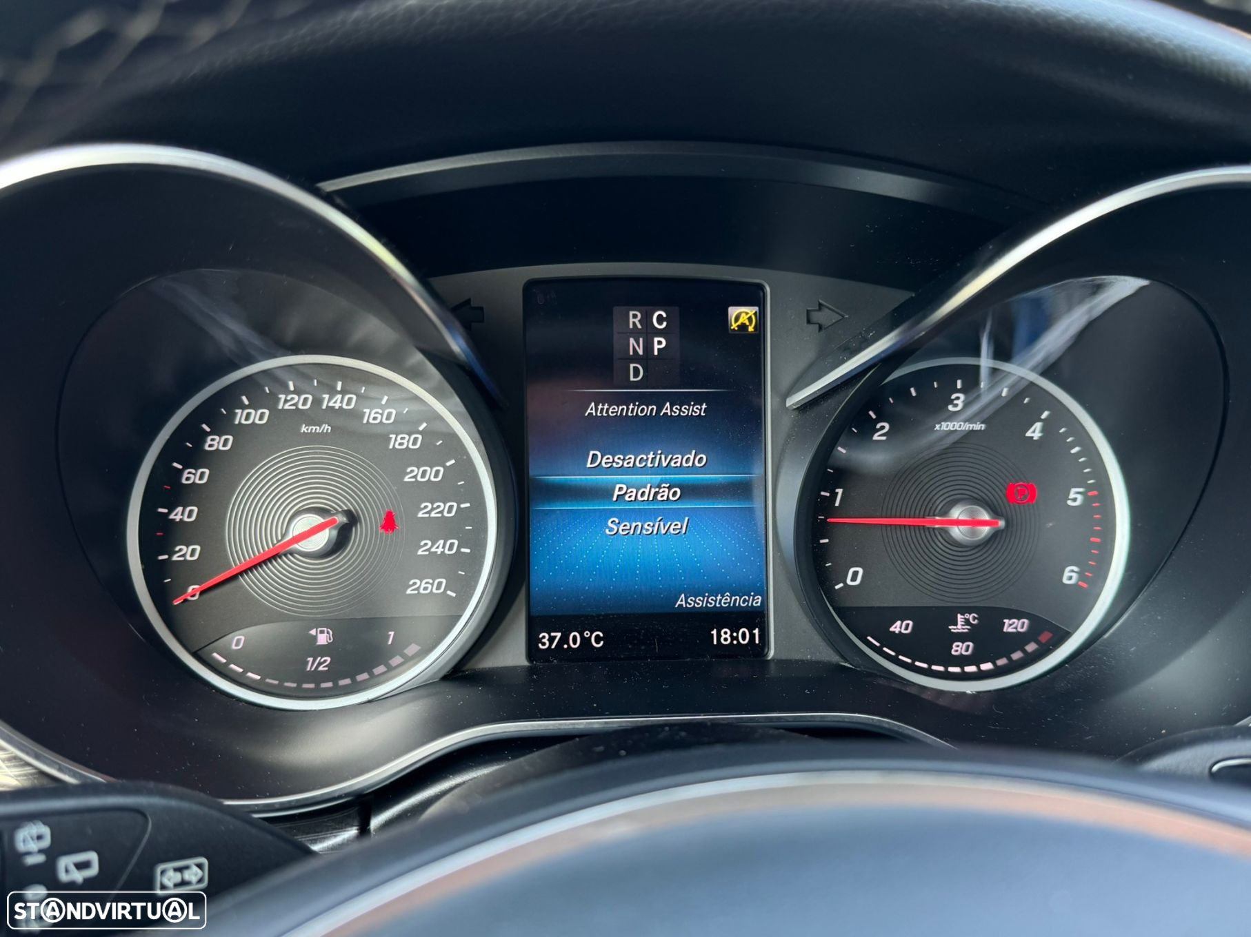 Mercedes-Benz V 300 d Longo Avantgarde - 29