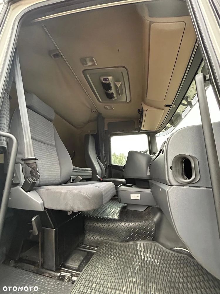 Scania R270 - 8
