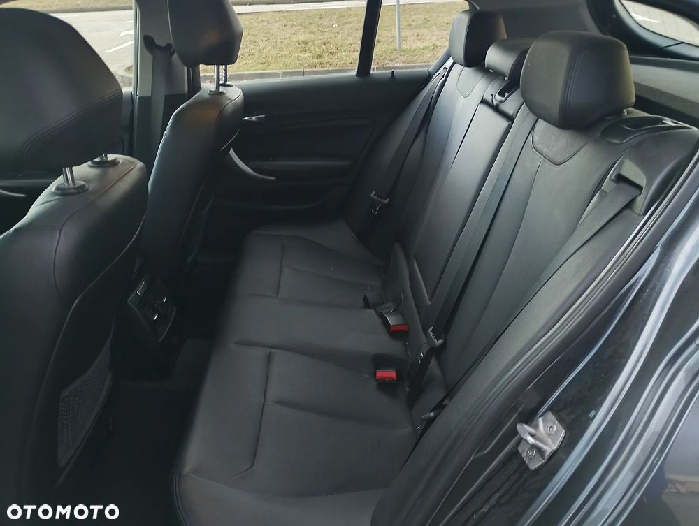 BMW Seria 1 114d Sport Line - 4