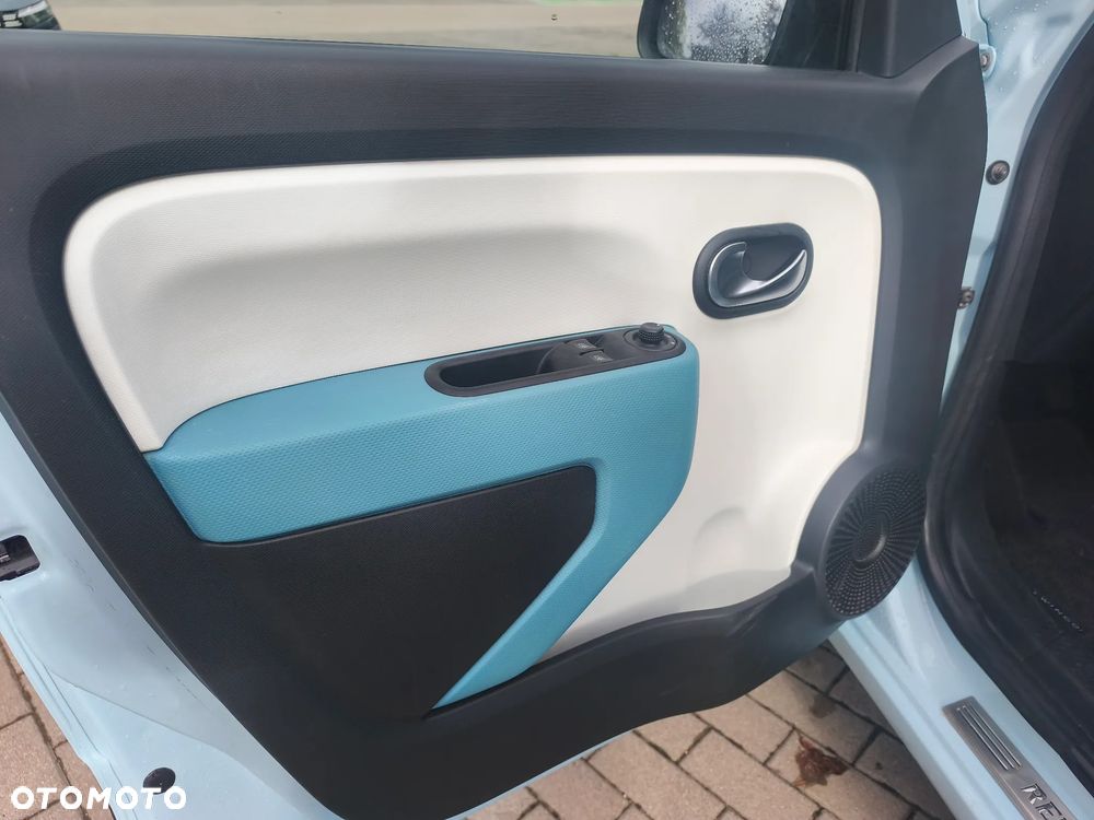 Renault Twingo SCe 70 Intens EU6 - 13