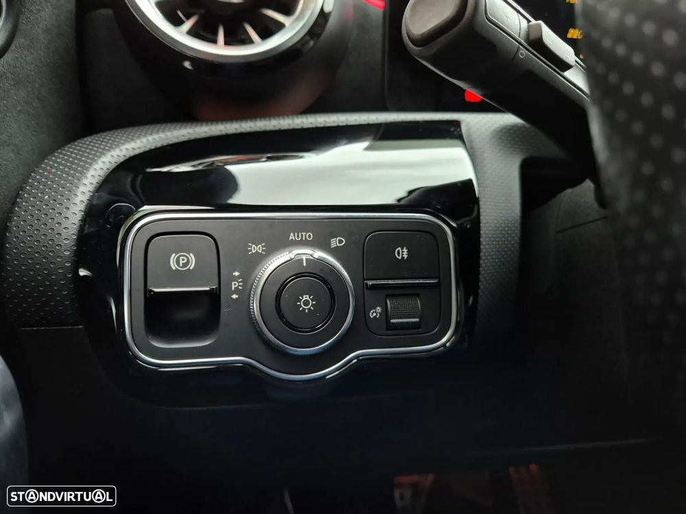 Mercedes-Benz CLA 250 - 34