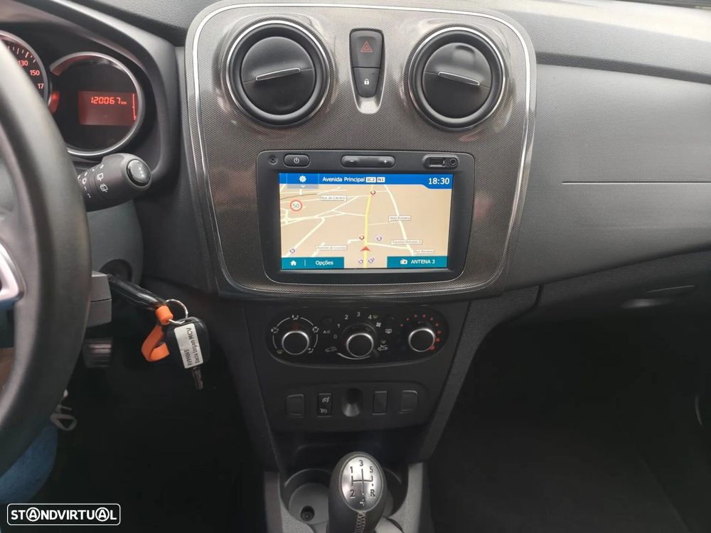 Dacia Logan MCV 0.9 TCe Stepway - 16