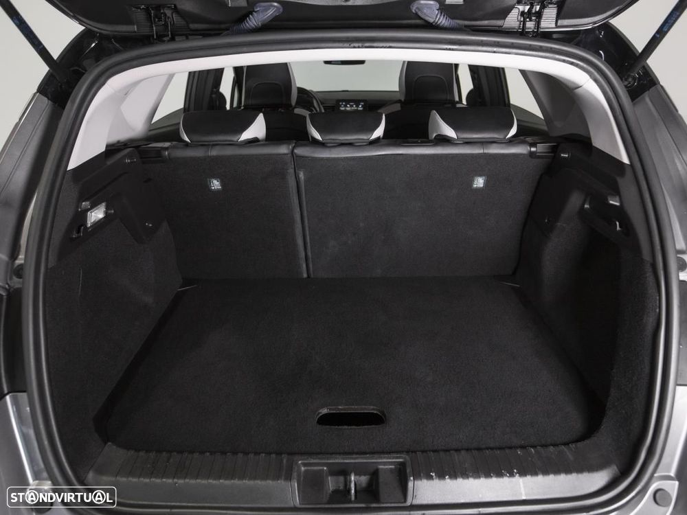 Renault Captur 1.0 TCe Techno Bi-Fuel - 12