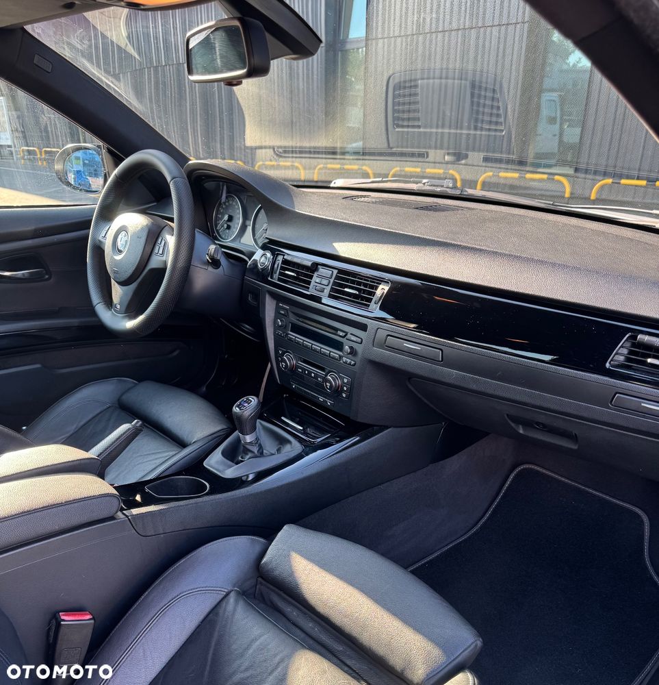 BMW Seria 3 320i - 10