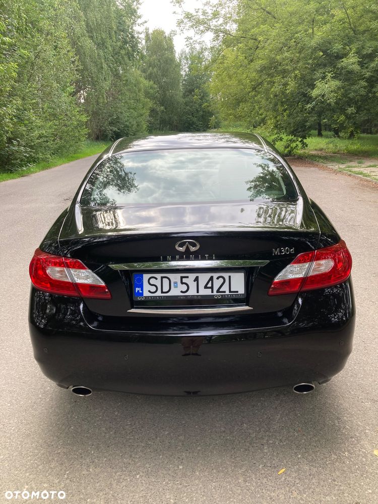 Infiniti M M30d GT Premium - 4