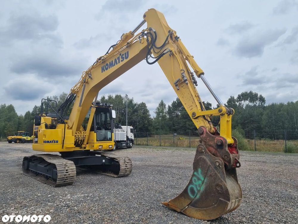 Komatsu PC228 US Compact 24 Tony 8 250 Mth - 2