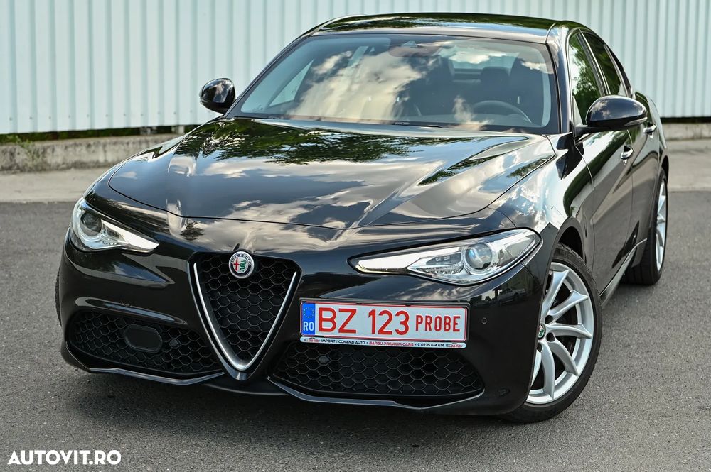 Alfa Romeo Giulia 2.0 Turbo RWD AT8 Super - 38
