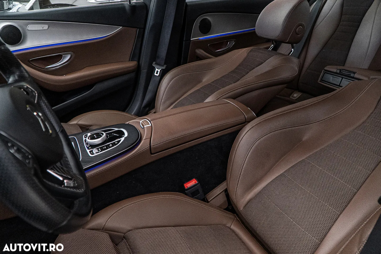 Mercedes-Benz E 200 d 9G-TRONIC Avantgarde - 17