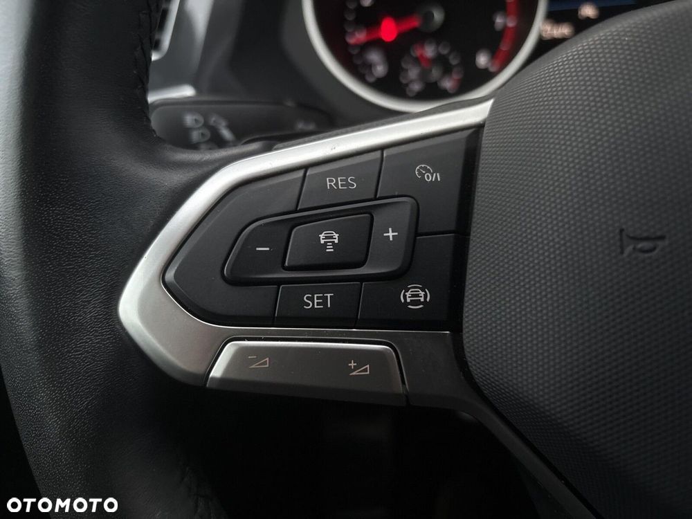 Volkswagen Tiguan 1.5 TSI EVO Urban Sport DSG - 29